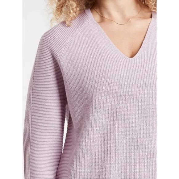 Athleta Hanover Sweater V-Neck Merino Wool Blend Lilac Purple Ribbed Sweater - Picture 4 of 15